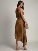 Elegant pleated dress with a caramel flower AZRHP6987